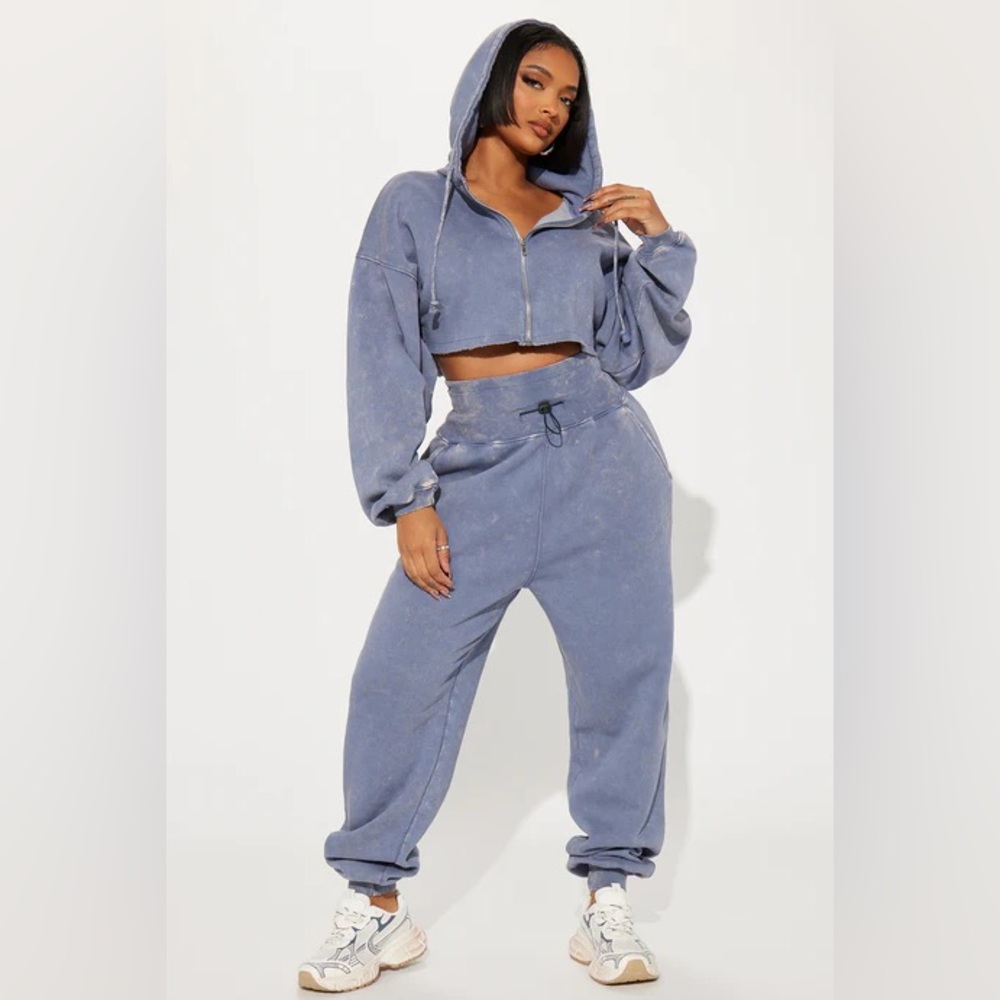 Fashion Nova Tamara Washed Jogger Set